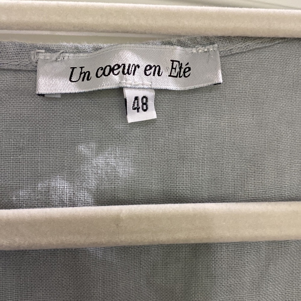 Linen Top - Picture 3 of 5